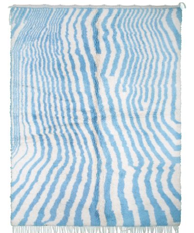 a blue and white rug with fringes. 21ST-054_W-40_BL_242-170 (1.1)