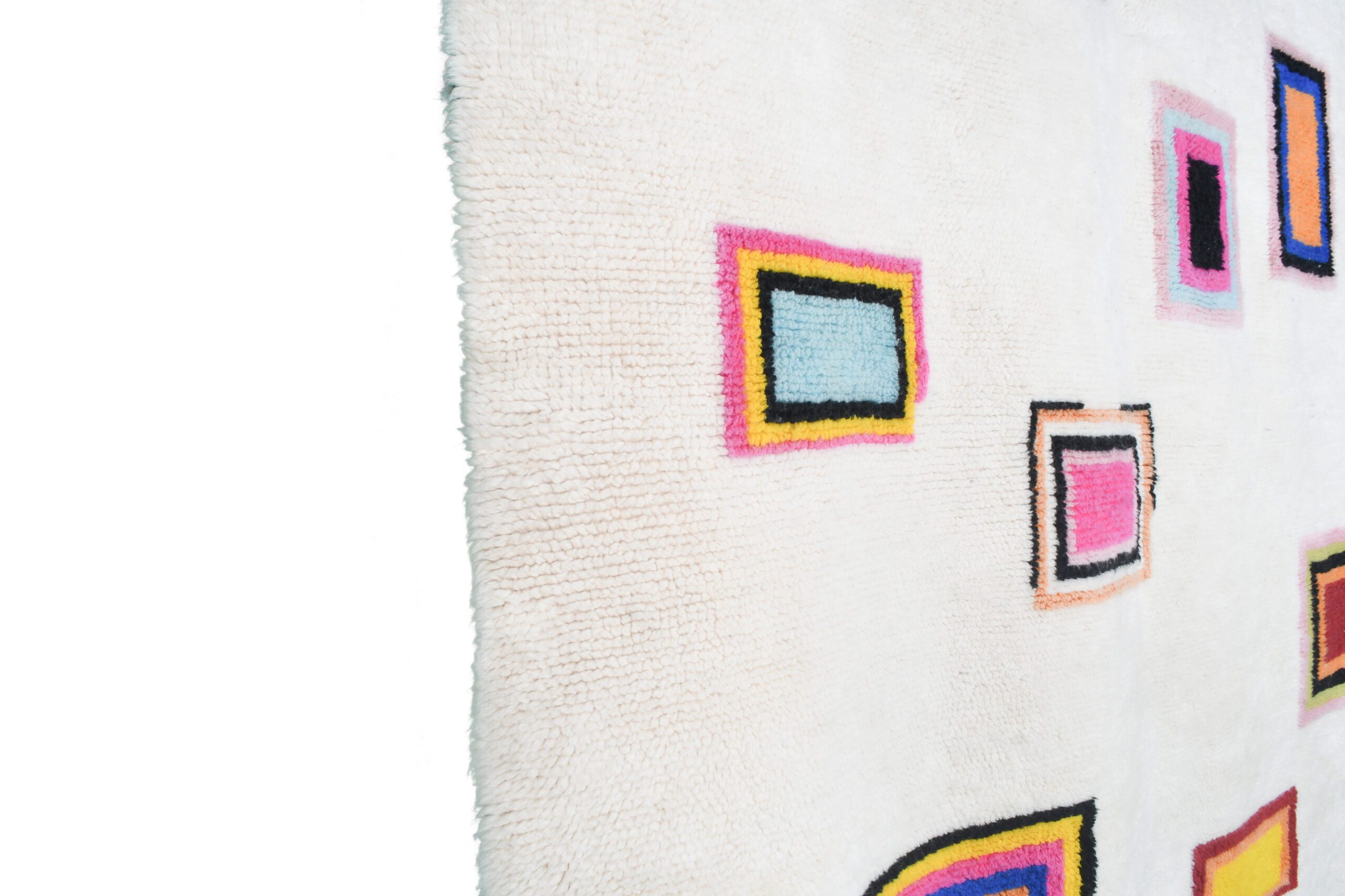 a white wall with colorful squares on it. VIN0117_W-40_BL-05_BL-09_PN-92_PN-35_BK-39_GR-14_YL-15_OR-24_RD-17 (3)