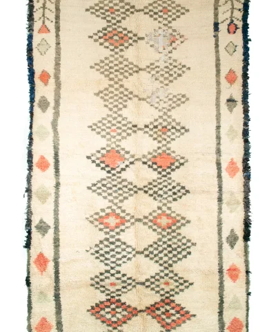 a rug with a geometric design. AZL-007_W-40_275-164 (1)