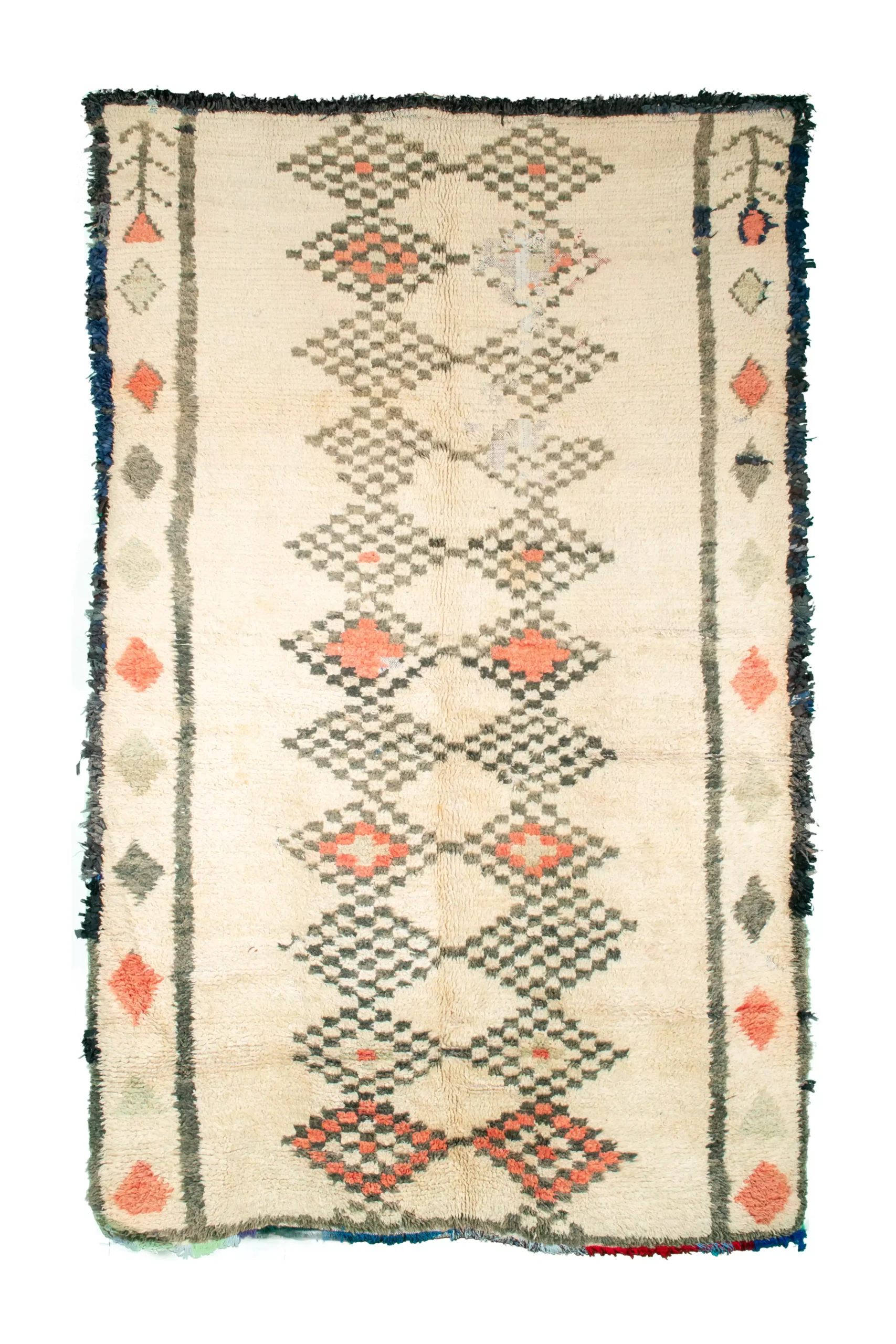 a rug with a geometric design. AZL-007_W-40_275-164 (1)