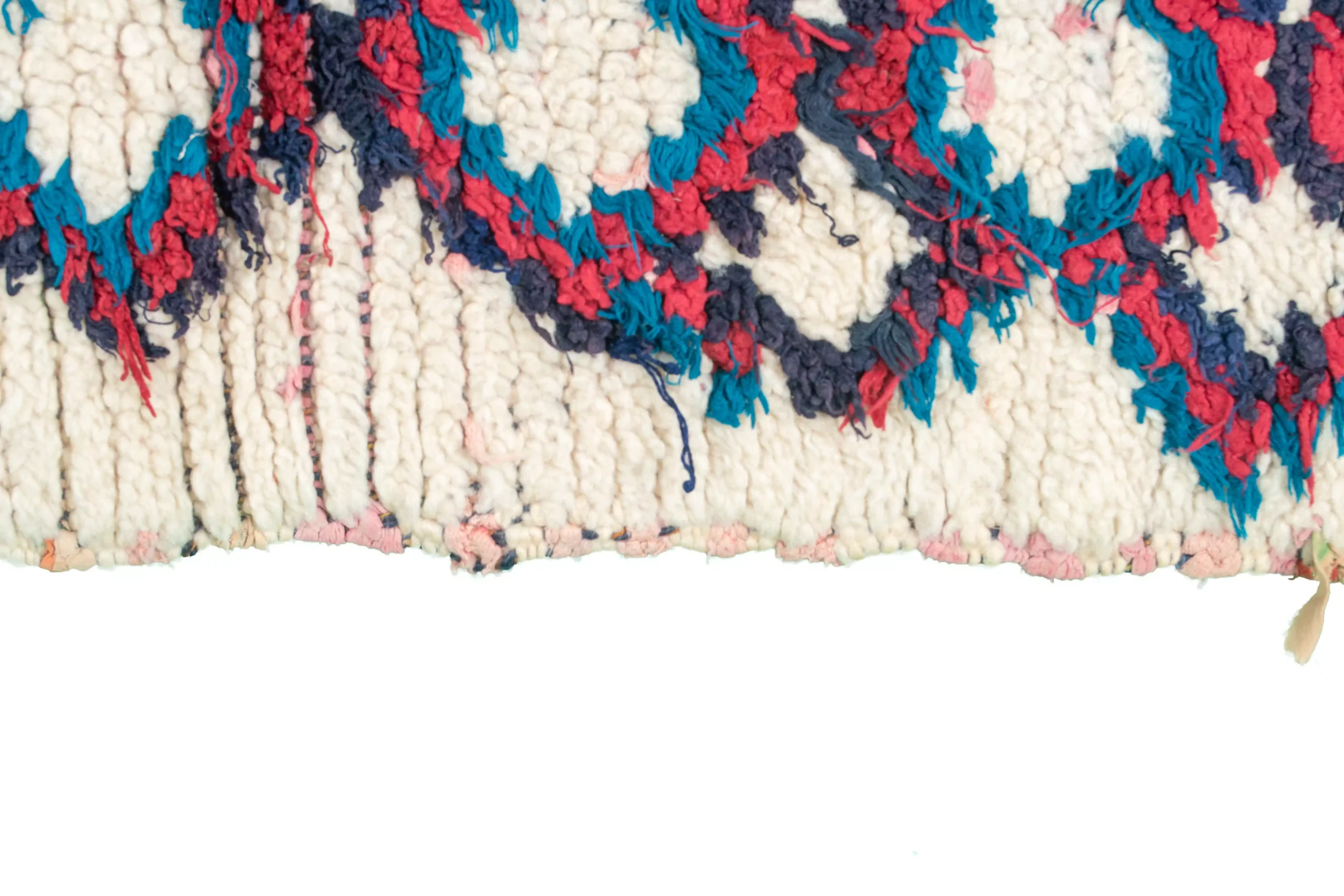 a rug with a floral pattern on it. AZL-014_W-40_176-080 (7)