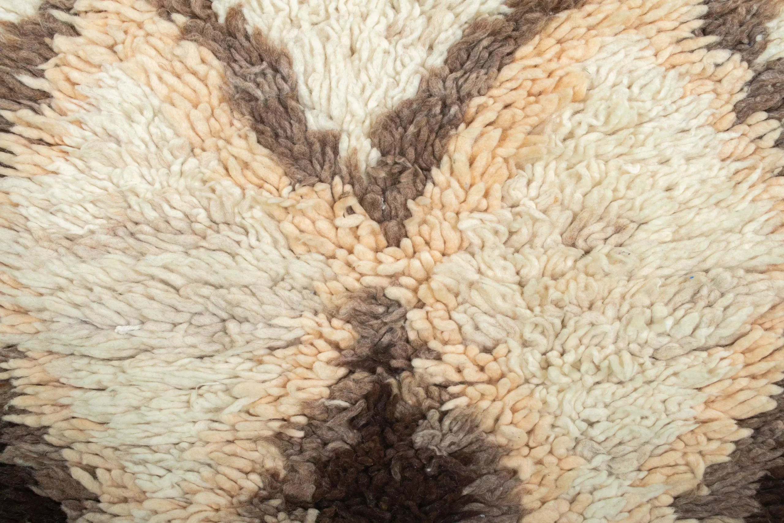 Alfombra con diseño de cuadrados anidados