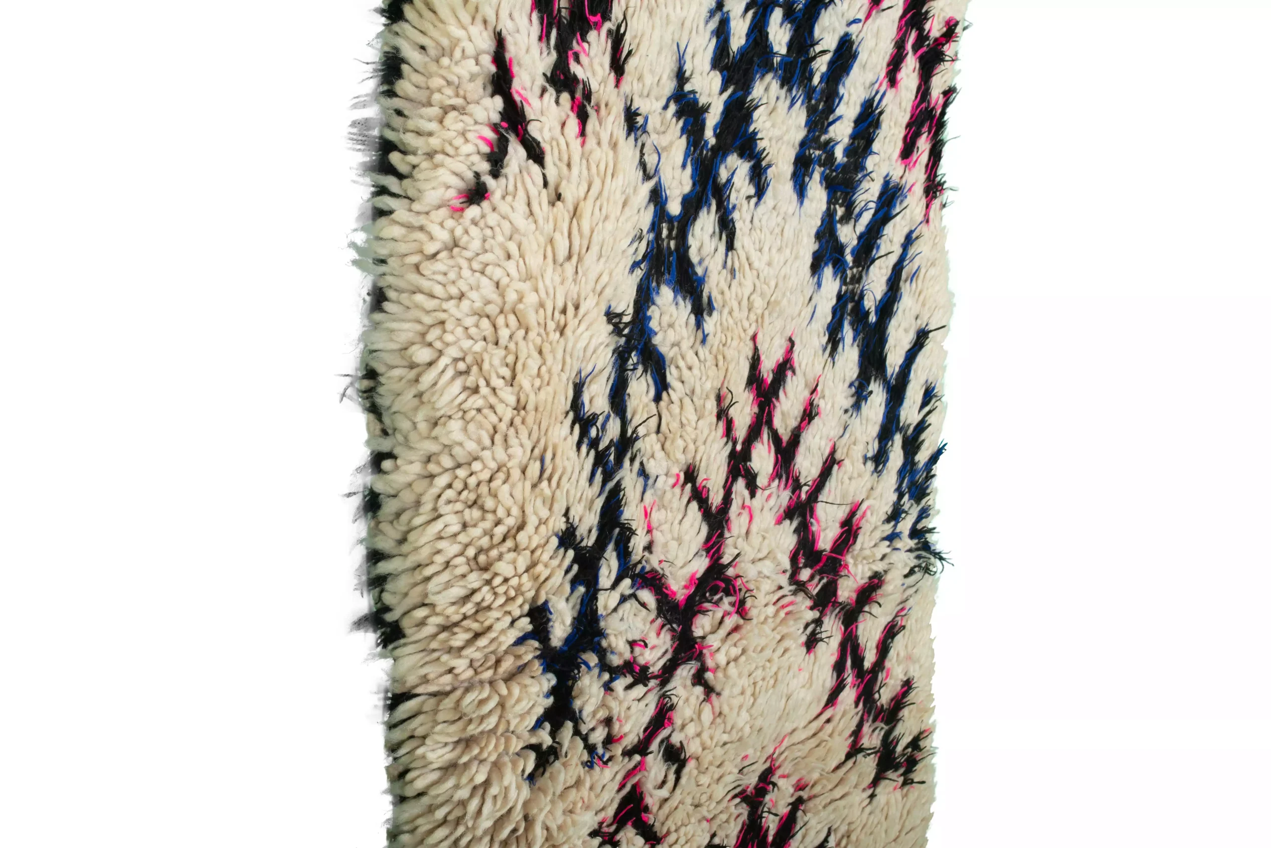 Ковер с витиеватыми линиями