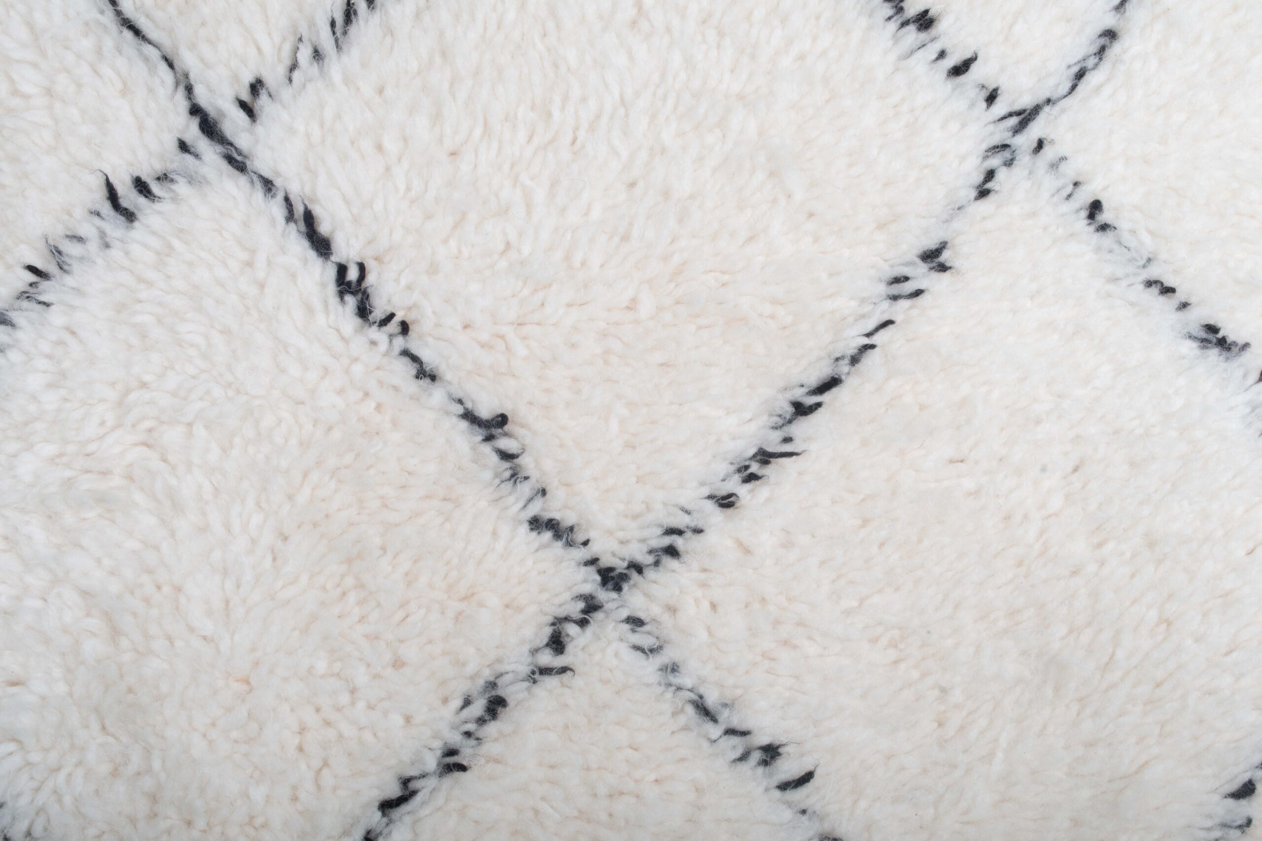 Половинки ландышей