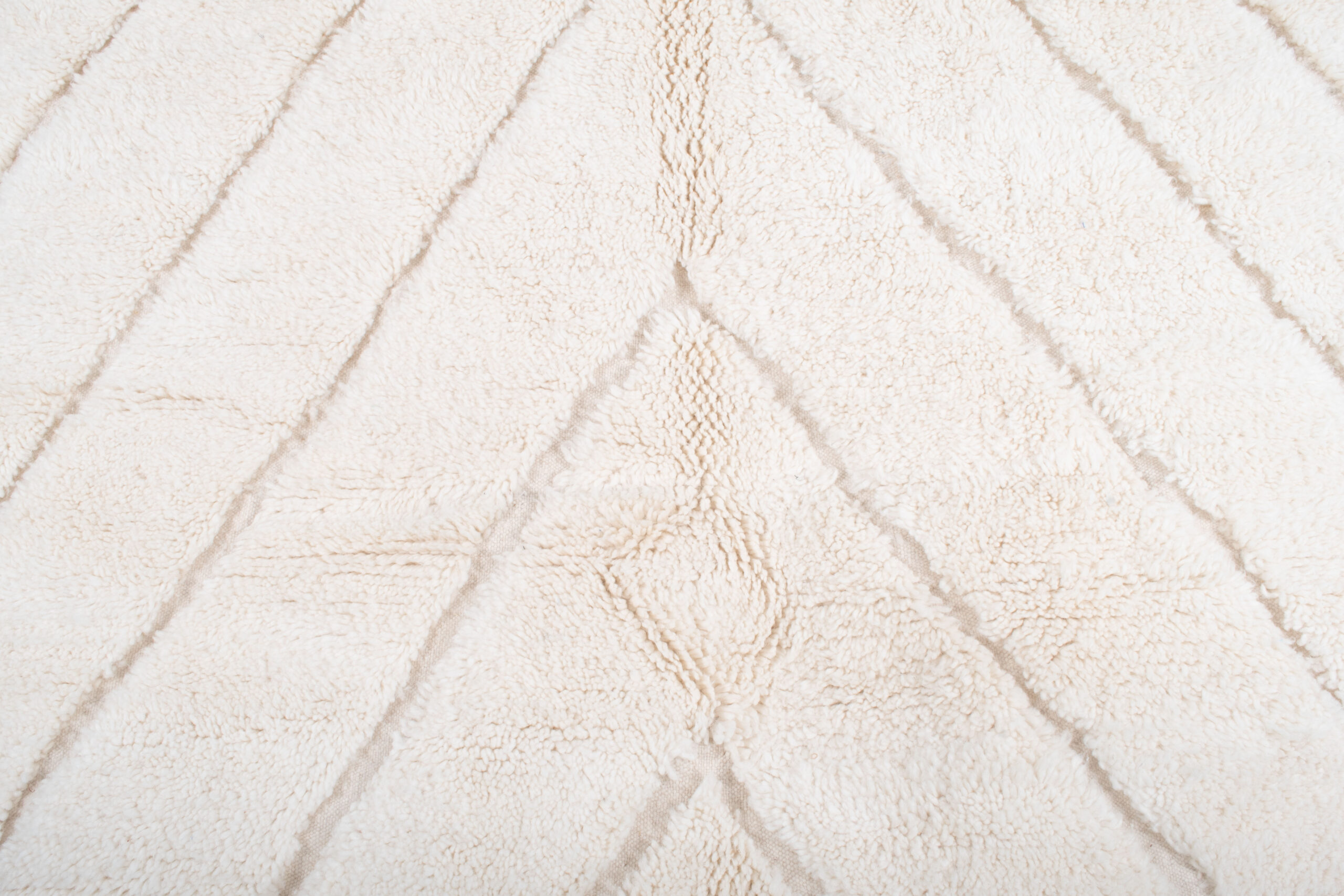 Белые линии