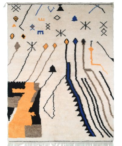 a rug with a pattern on it. VIN0118_W-40_BK-39_YL-16_BL-03_BRW (1.1)