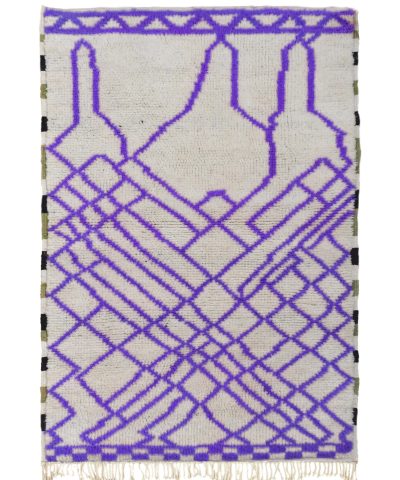 a purple and white rug with a pattern. VIN311_W-40_PR-19_BK-39_GR-13_01.1