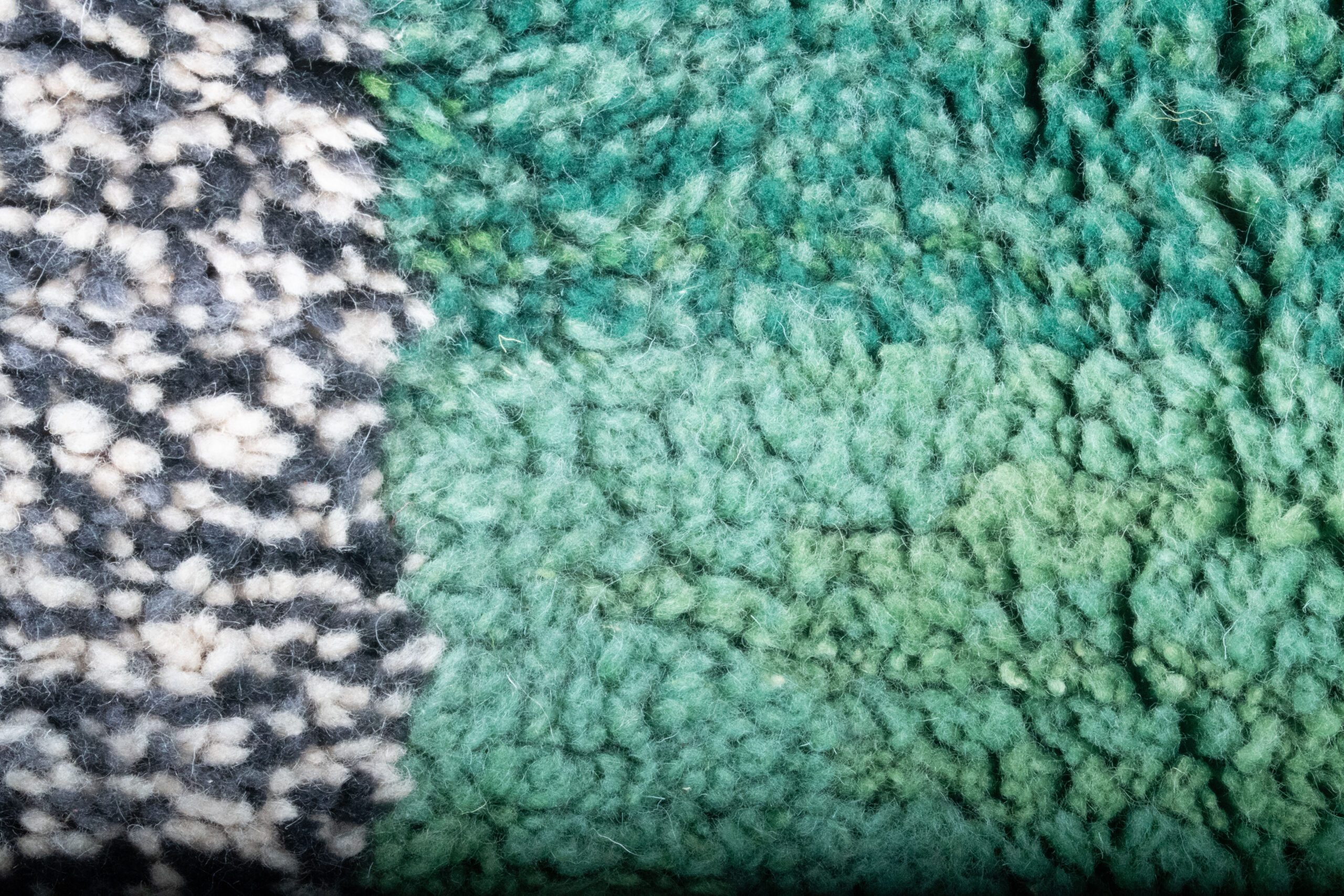 a close up of a green and black rug. VINX11_BK-39_W-40_YL-16_GR-10_GR-11_OR-24 (8)