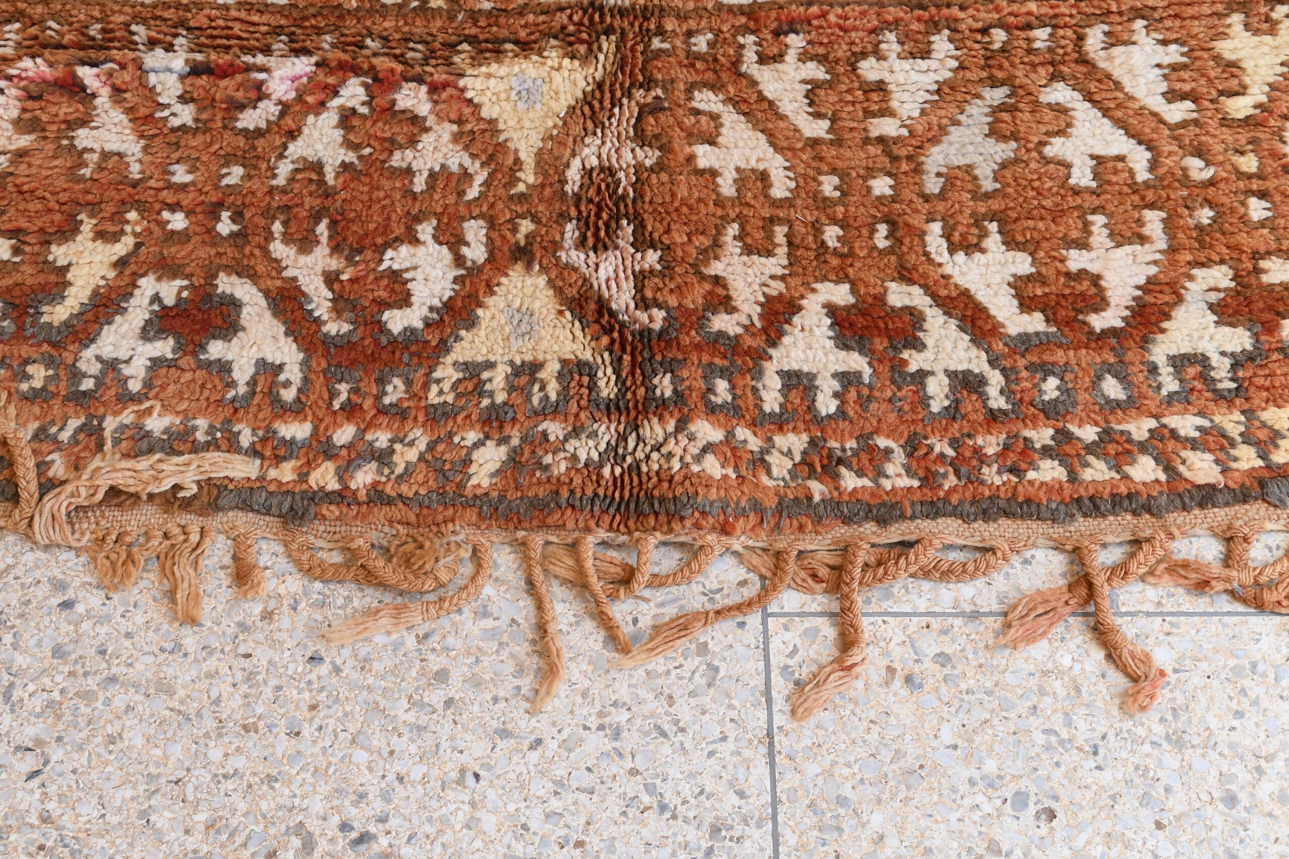 a rug on the floor. il_fullxfull.6017458356_6a5g.jpg