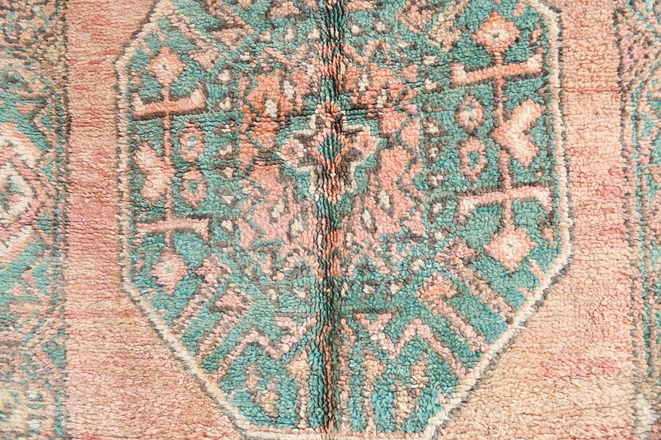 a rug with a medallion pattern on it. il_fullxfull.6017477982_sq1n.jpg