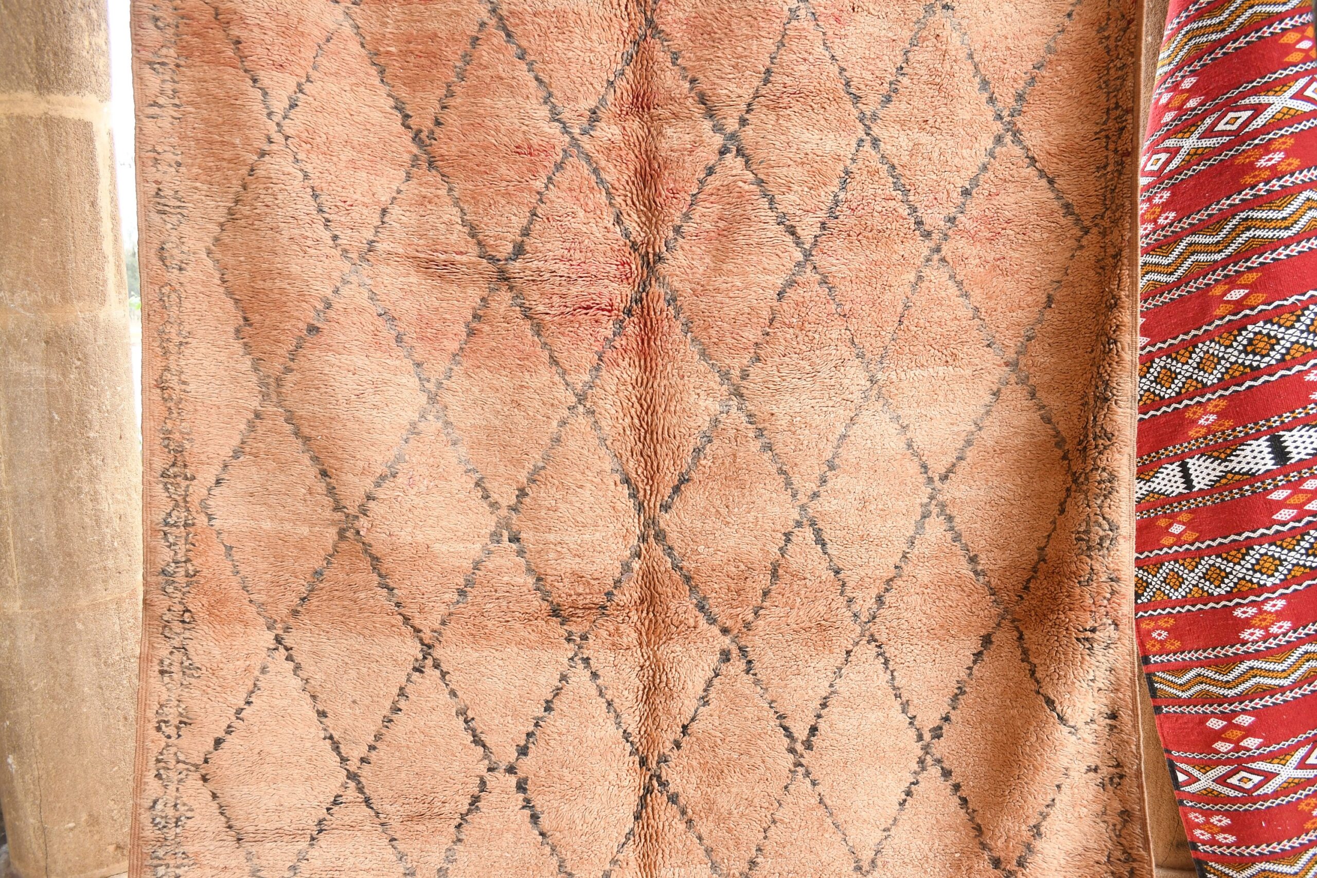 a red and black rug. il_fullxfull.6017485752_3qfd.jpg