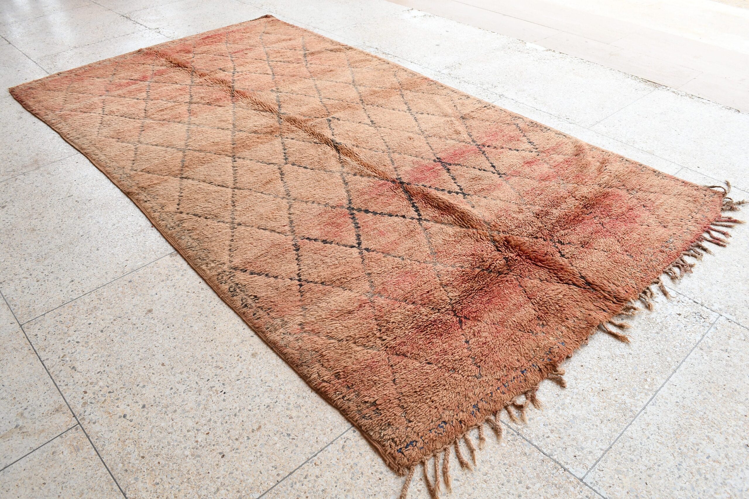 a rug with a diamond pattern on it. il_fullxfull.6017486206_ban0.jpg
