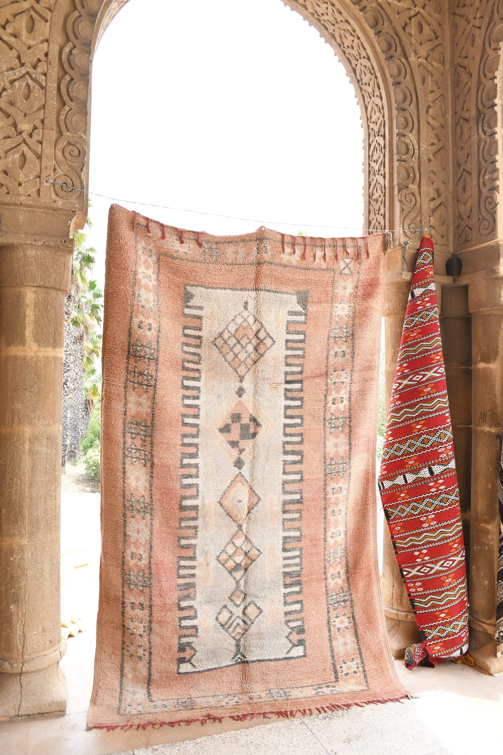 a large rug hanging on a wall. il_fullxfull.6021330524_sv68.jpg