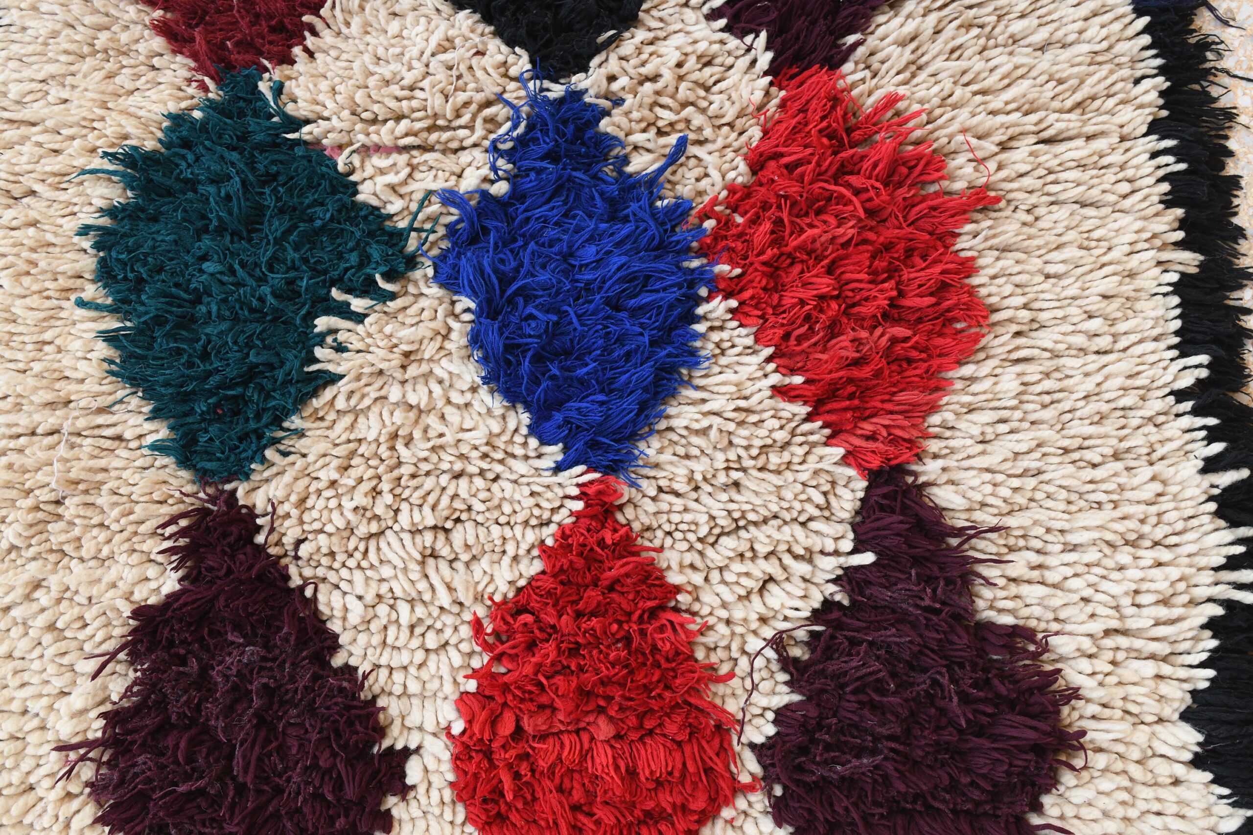 a rug with a bunch of red, white, and blue flowers. il_fullxfull.6028234312_gur4.jpg