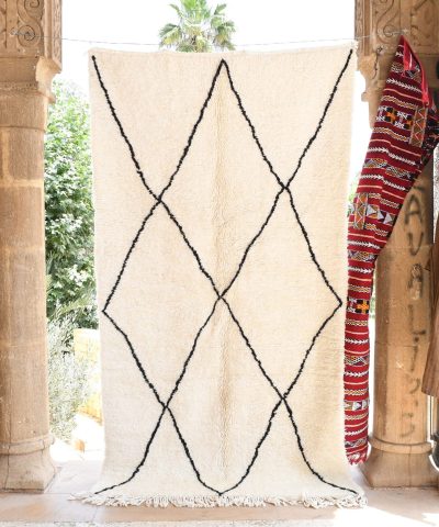 a large rug with a pattern on it. il_fullxfull.6035072040_2ac8.jpg