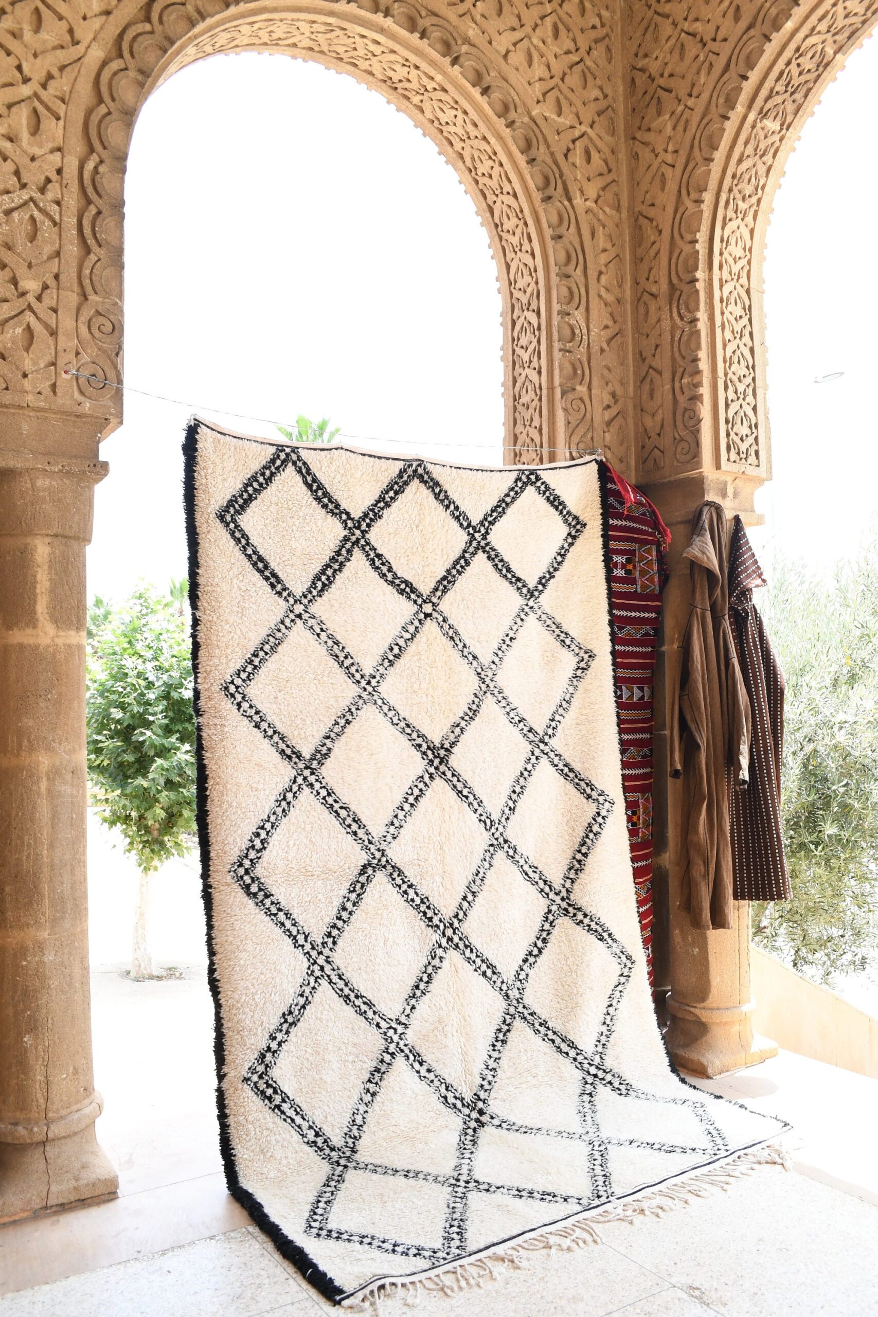 moroccan rugs and rugs. il_fullxfull.6036462670_dz26.jpg
