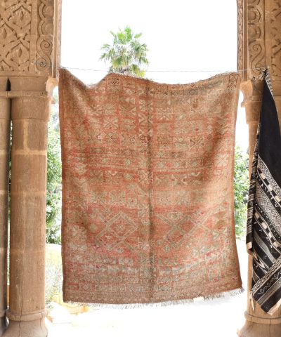 a large rug hanging on a wall. il_fullxfull.6065519665_bzmi.jpg