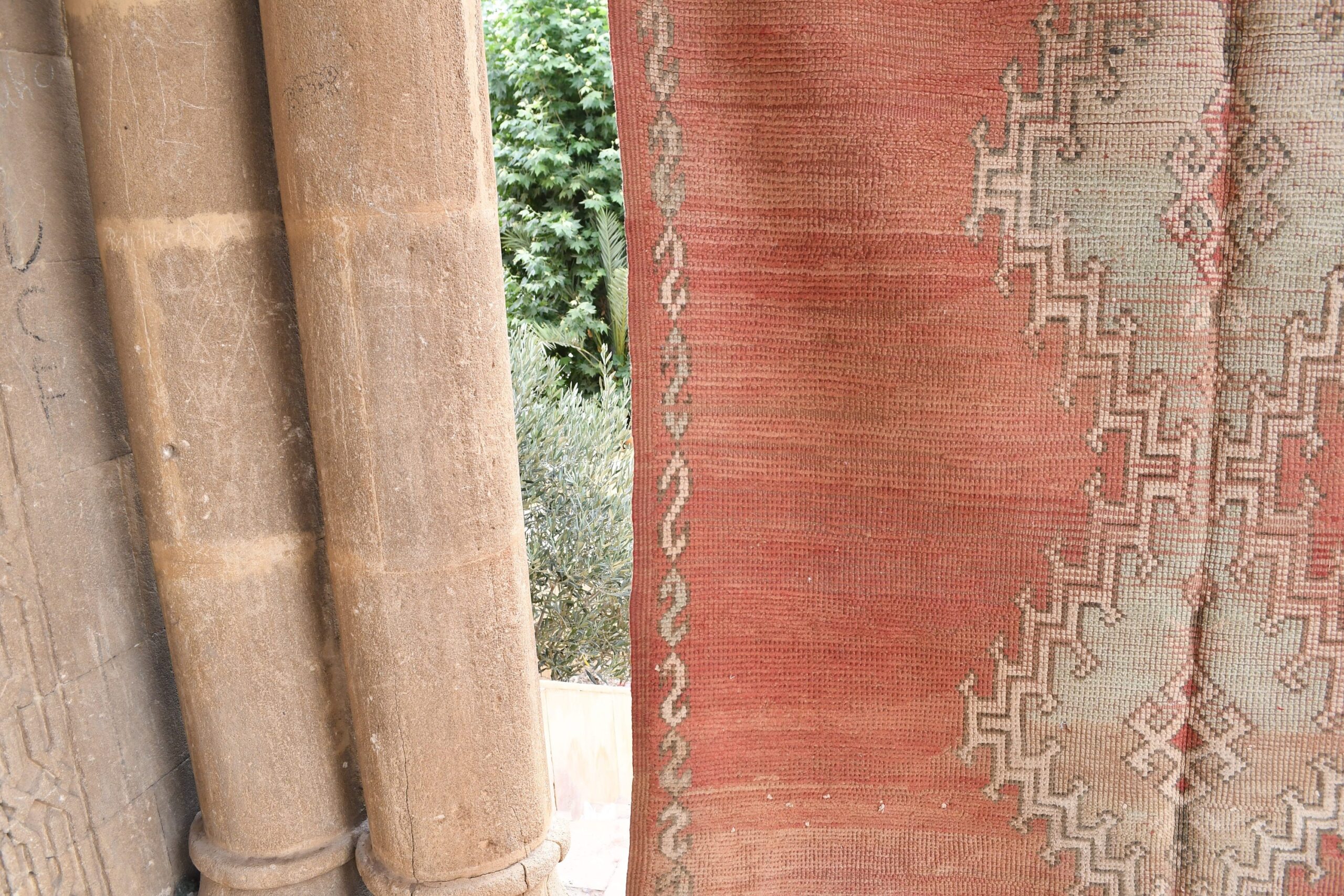 a red and white rug. il_fullxfull.6065565021_giiy.jpg