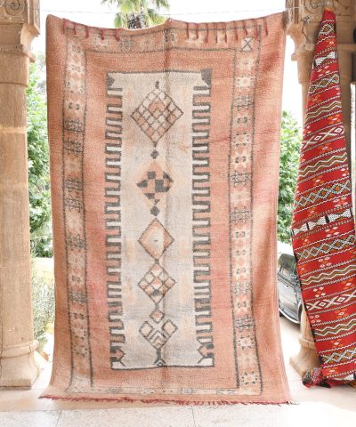 a large rug hanging on a wall. il_fullxfull.6065569727_17c6.jpg