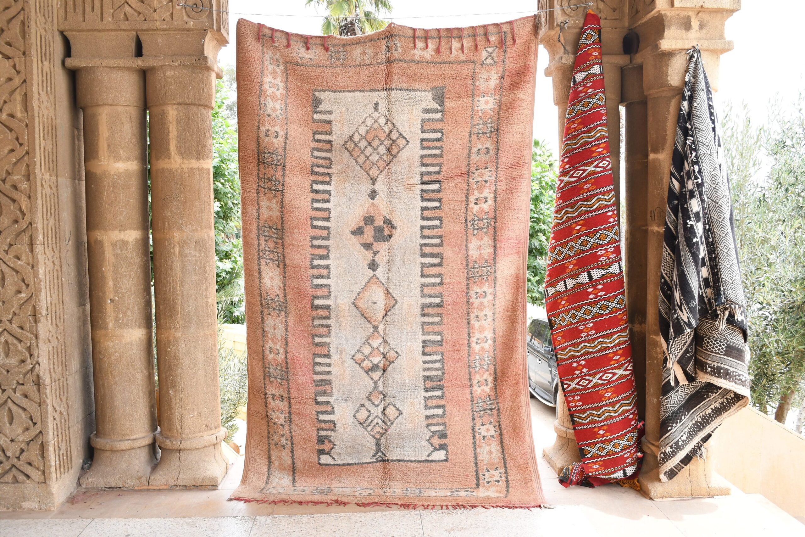 a large rug hanging on a wall. il_fullxfull.6065569727_17c6.jpg