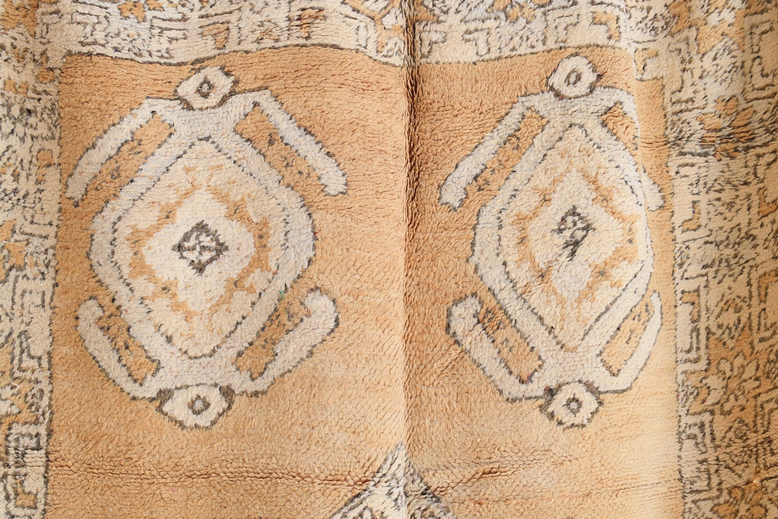 a close up of a rug with a pattern. il_fullxfull.6073924909_mirf.jpg