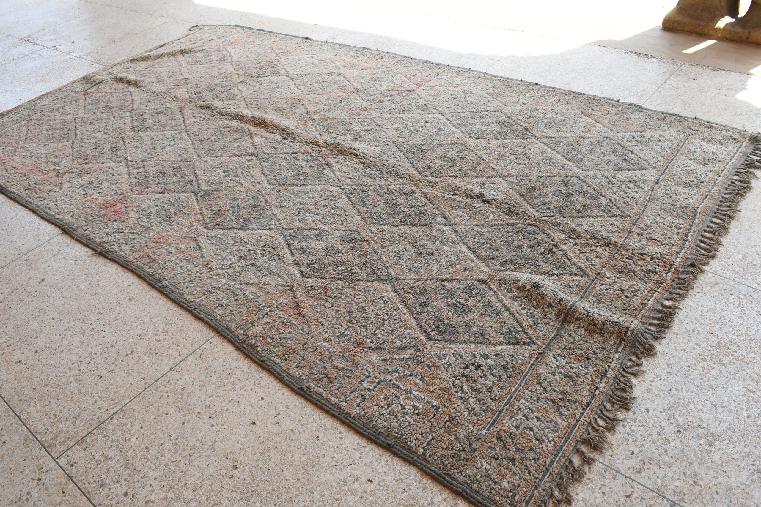 a rug with a pattern on it. il_fullxfull.6073926827_adv4.jpg