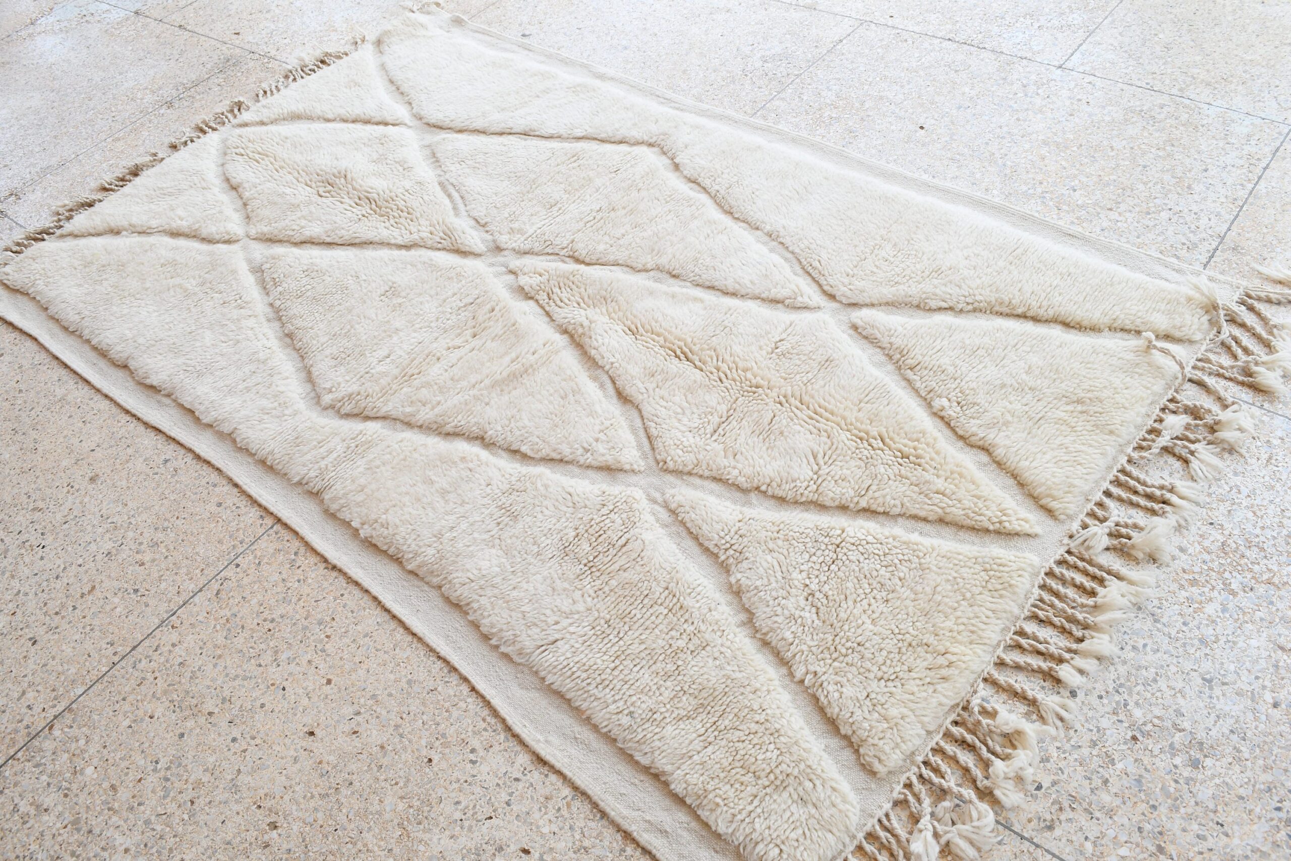 a rug on the floor. il_fullxfull.6083140663_ewtz.jpg