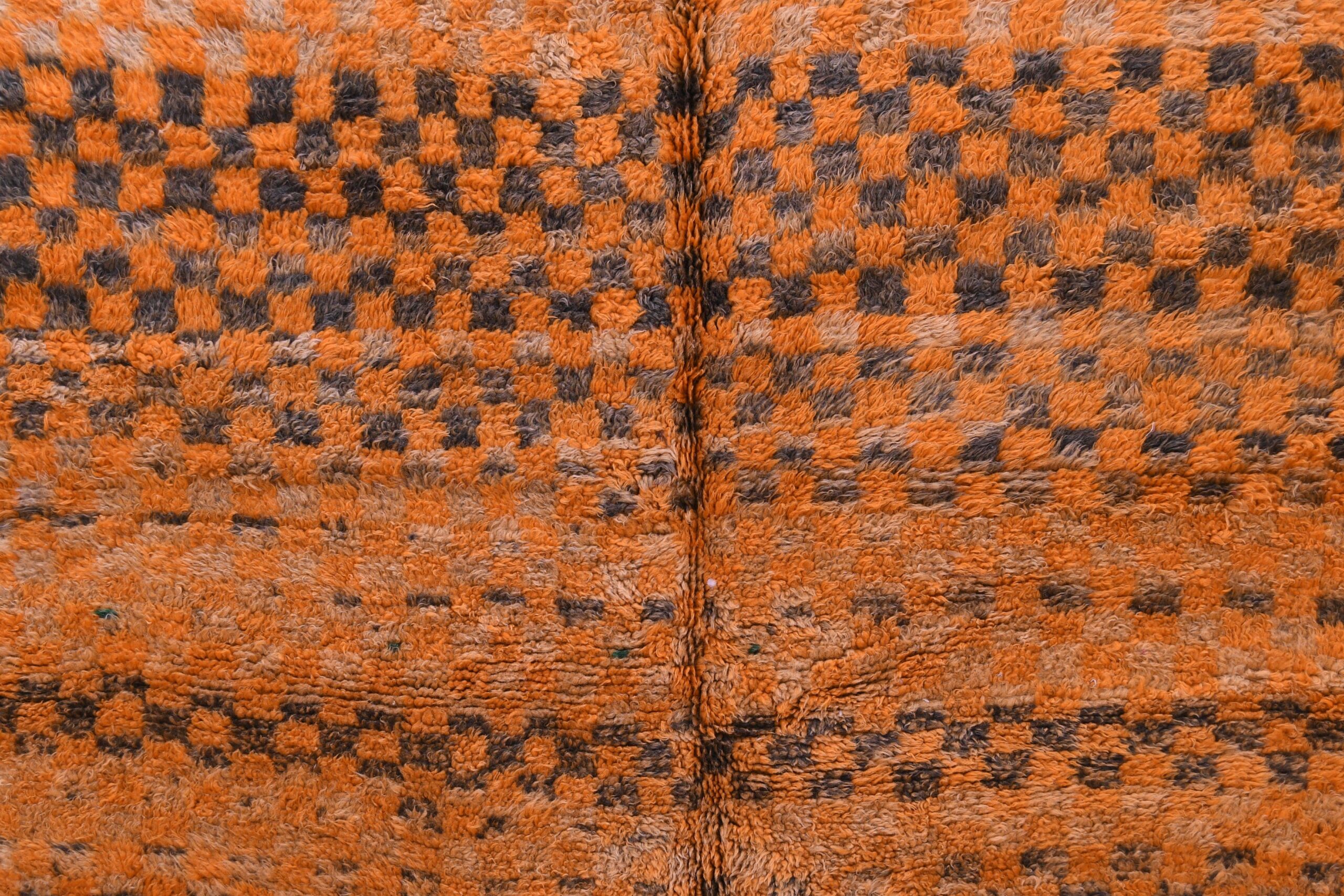 Handmade Zemmour Moroccan Wool Rug - Vibrant Orange, 158x332 cm, Bohemian Style – Image 4