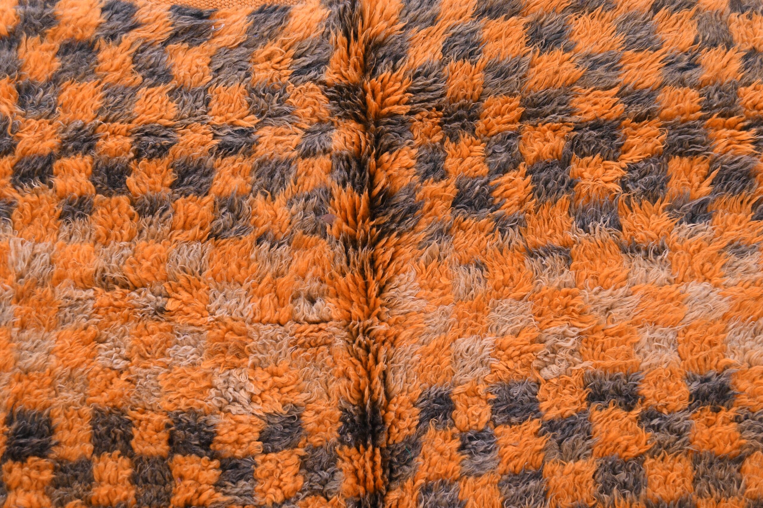 Handmade Zemmour Moroccan Wool Rug - Vibrant Orange, 158x332 cm, Bohemian Style – Image 10