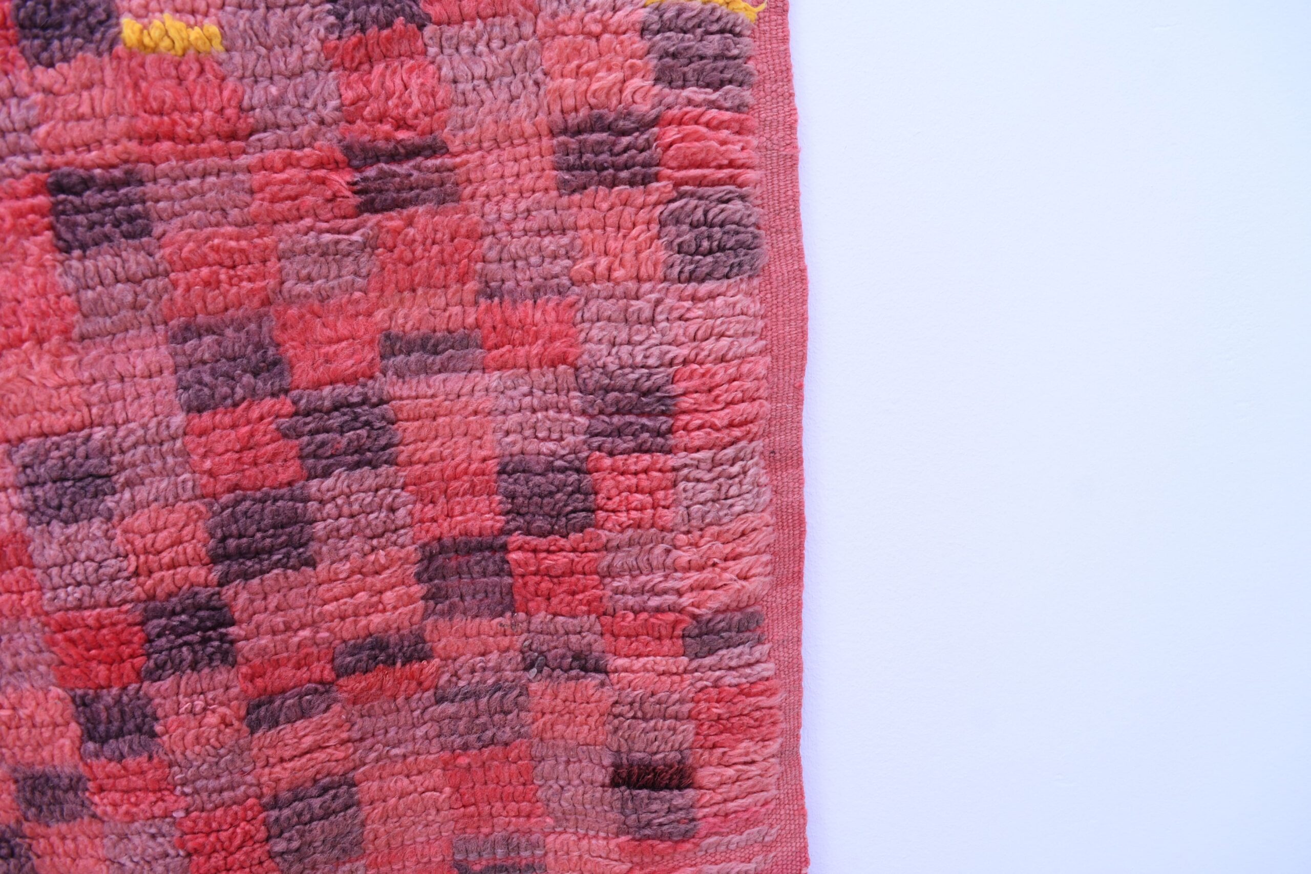 Handmade Moroccan Zemmour Rug, Red Wool, 153x207 cm, Unique Design - Imagen 3