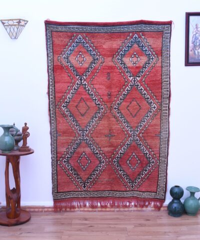 Handmade Red Moroccan Zemmour Wool Rug 131x193 cm - Unique Geometric Design