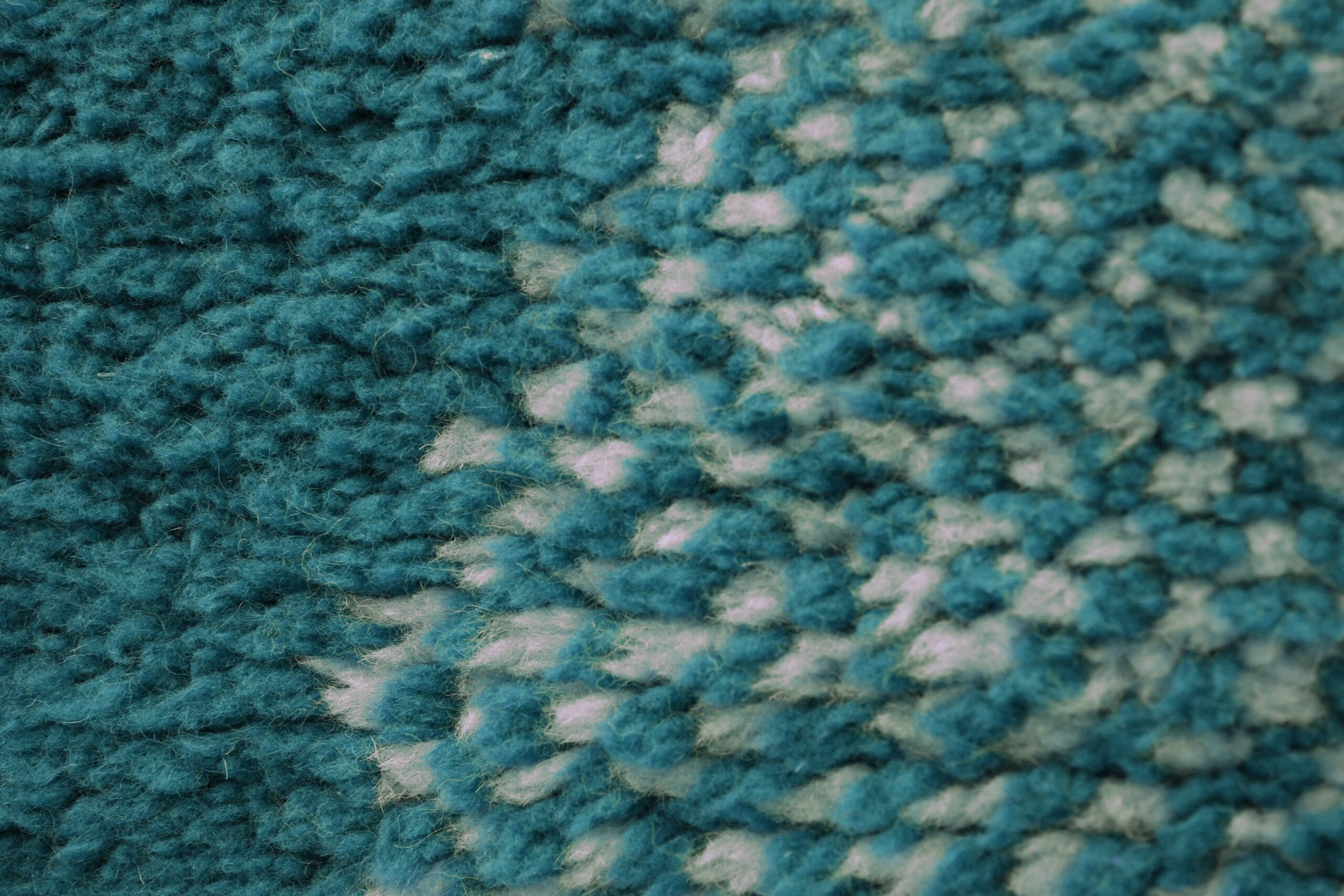 Handmade Modern Beni Ourain Moroccan Rug - 200x300 cm Dark Cyan Wool Masterpiece - Image 7