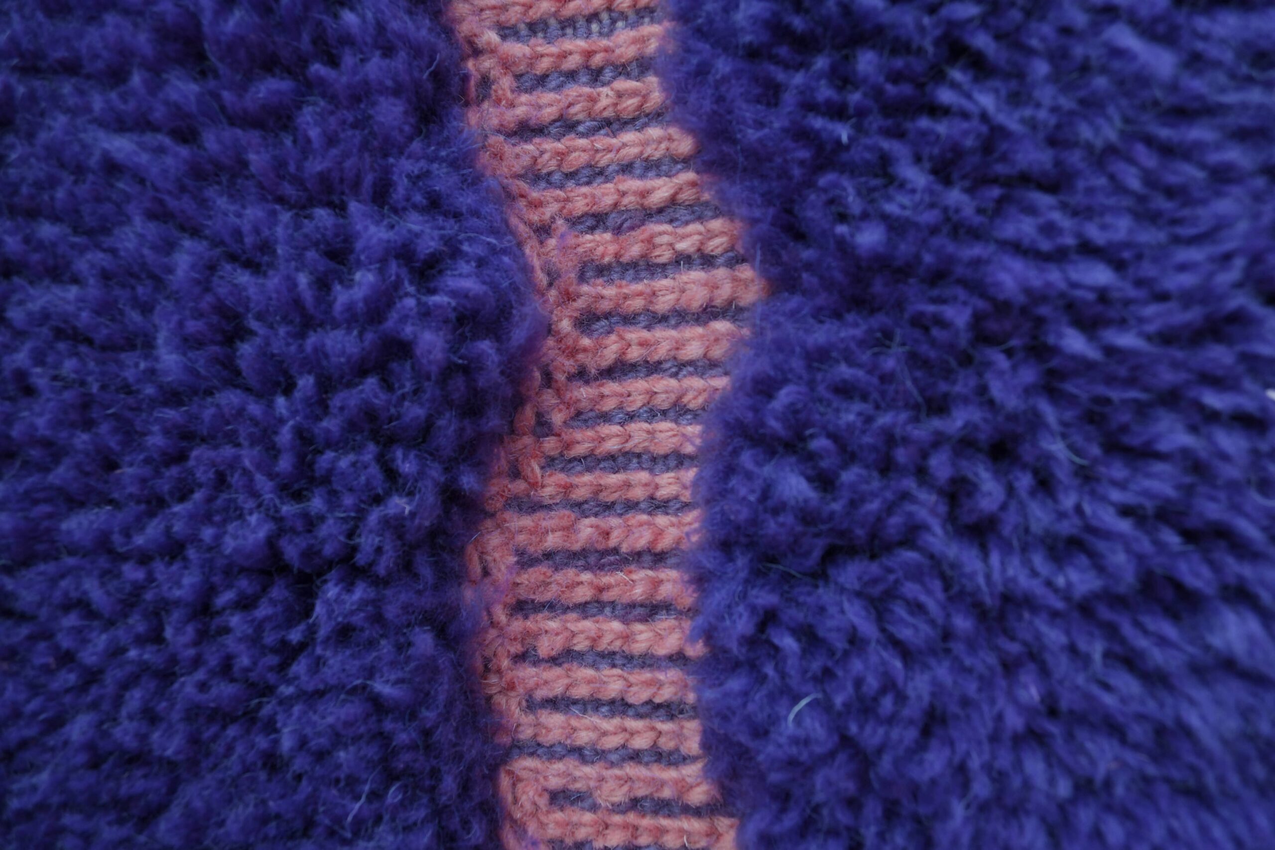 Elegant Dark Purple Mrirt Moroccan Wool Rug 200x300cm - Handmade Artistry - Image 9