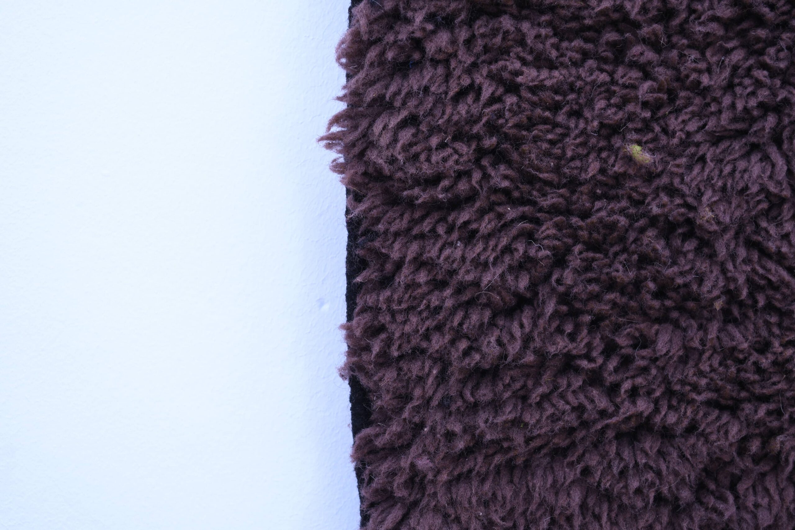 Stunning 200x300cm Moroccan Mrirt Wool Rug - White, Brown & Green Abstract Design - Image 8