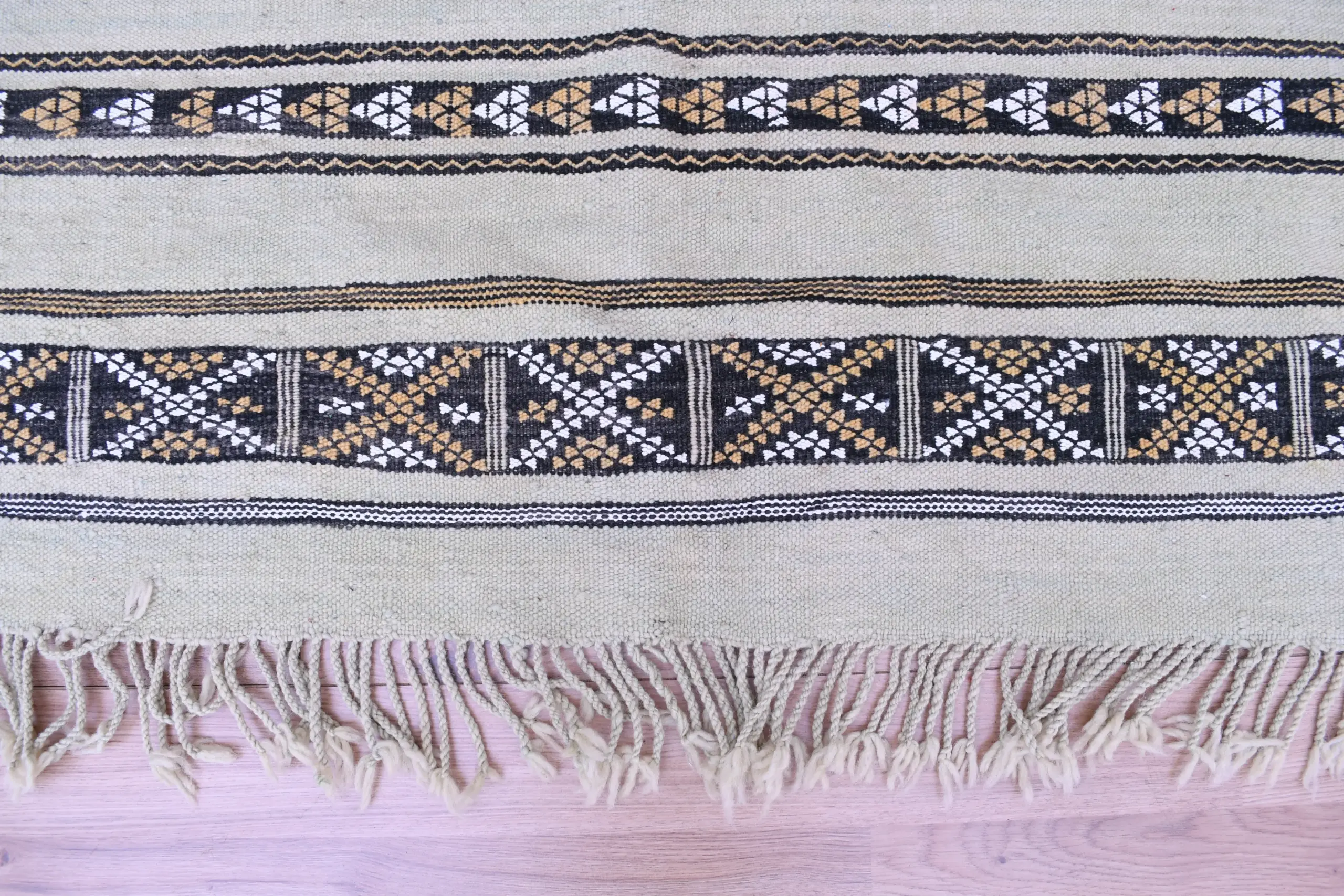 Handmade Moroccan Zemmour Wool Rug 206x290 cm - Unique Geometric Pattern — изображение 10