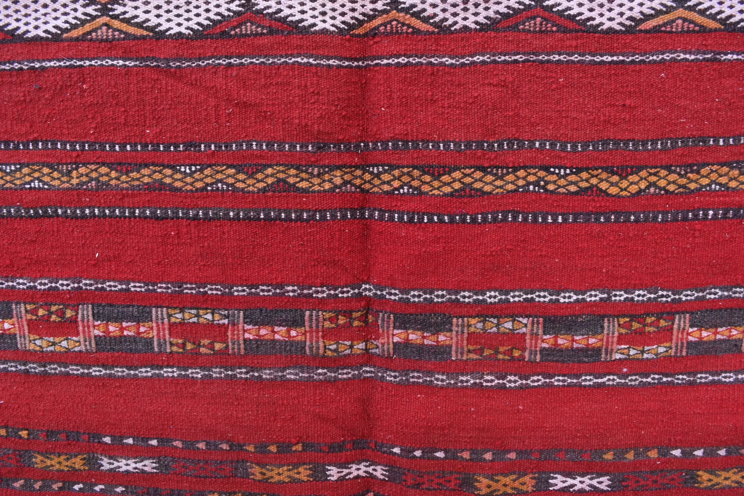 Authentic Zemmour Moroccan Wool Rug 224x316cm - Handmade Bohemian Red - Image 3