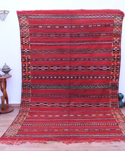 Handmade Zemmour Moroccan Wool Rug 211x323 cm - Bold Red Pattern