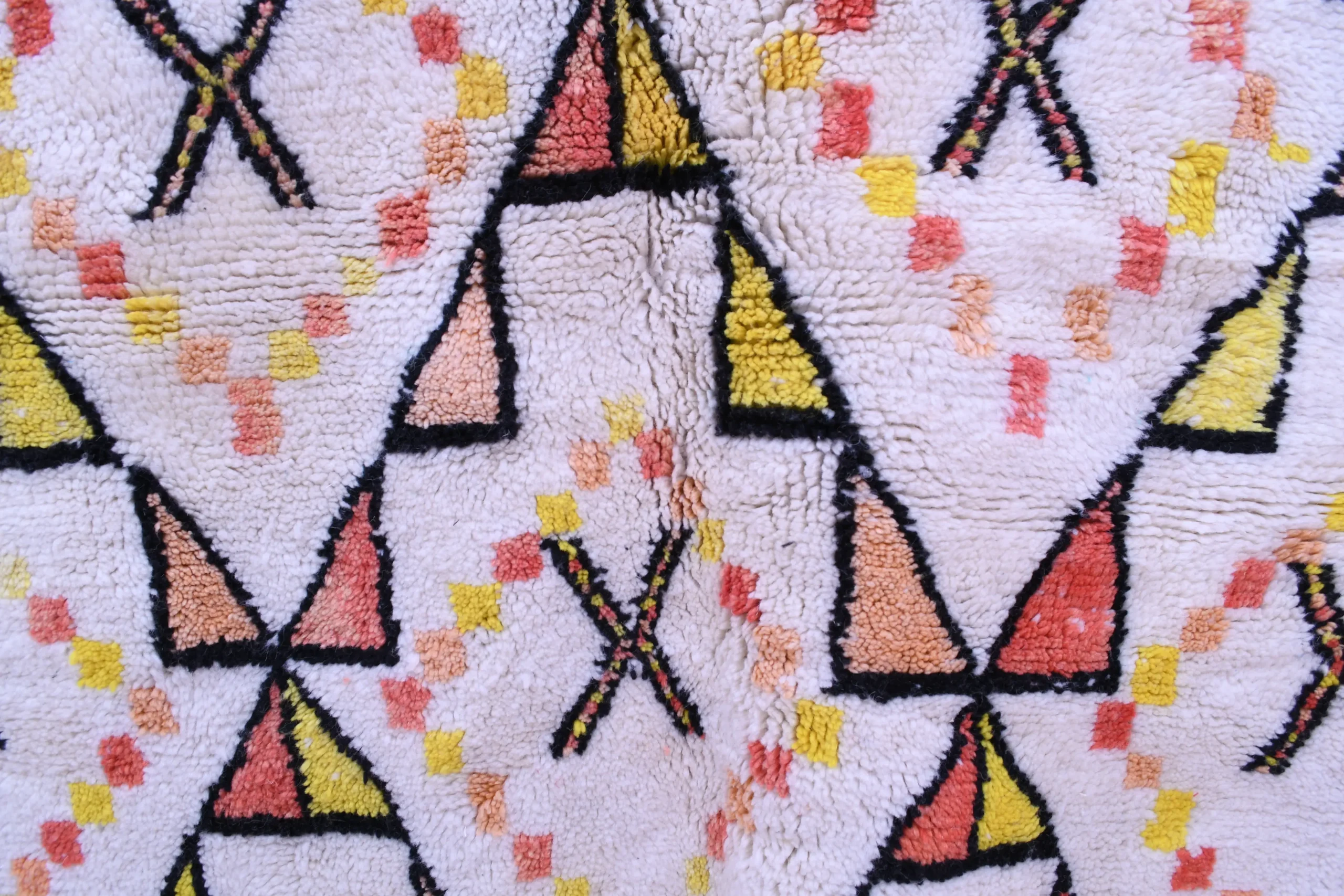 Handmade Moroccan Beni Ourain Wool Rug 178x195cm - Colorful Geometric Pattern - Image 4