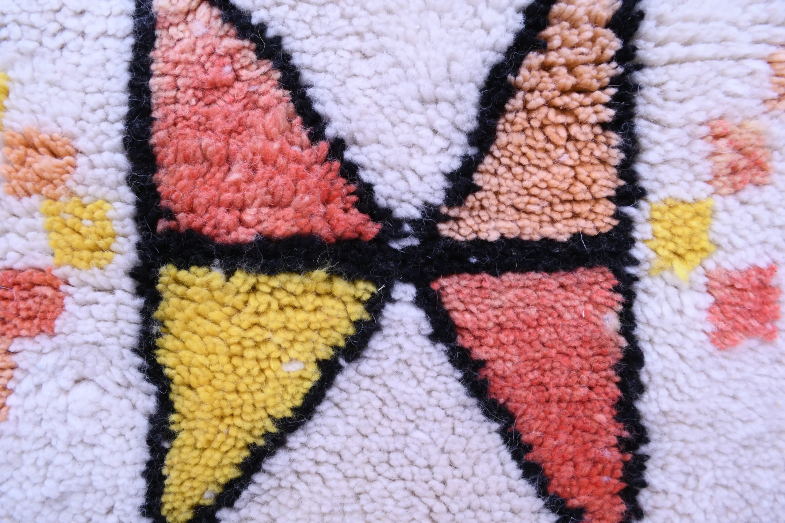 Handmade Moroccan Beni Ourain Wool Rug 178x195cm - Colorful Geometric Pattern - Image 7