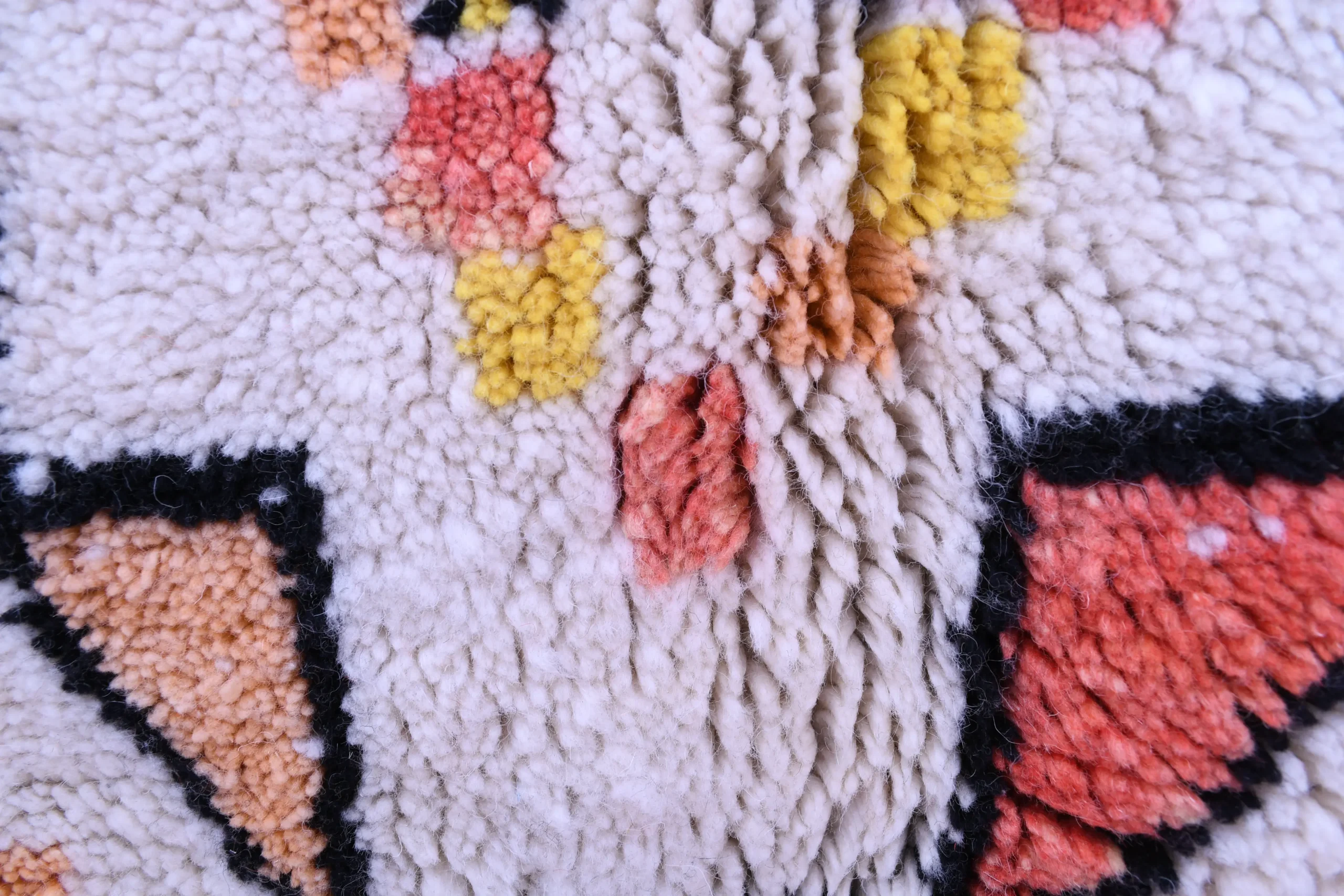 Handmade Moroccan Beni Ourain Wool Rug 178x195cm - Colorful Geometric Pattern - Image 9