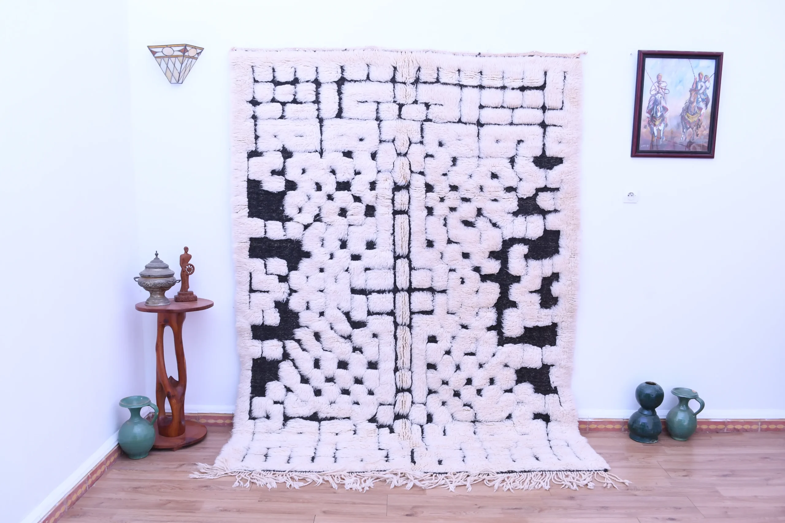 Luxurious Mrirt Moroccan Wool Rug 250x190 cm - Handmade Geometric Design