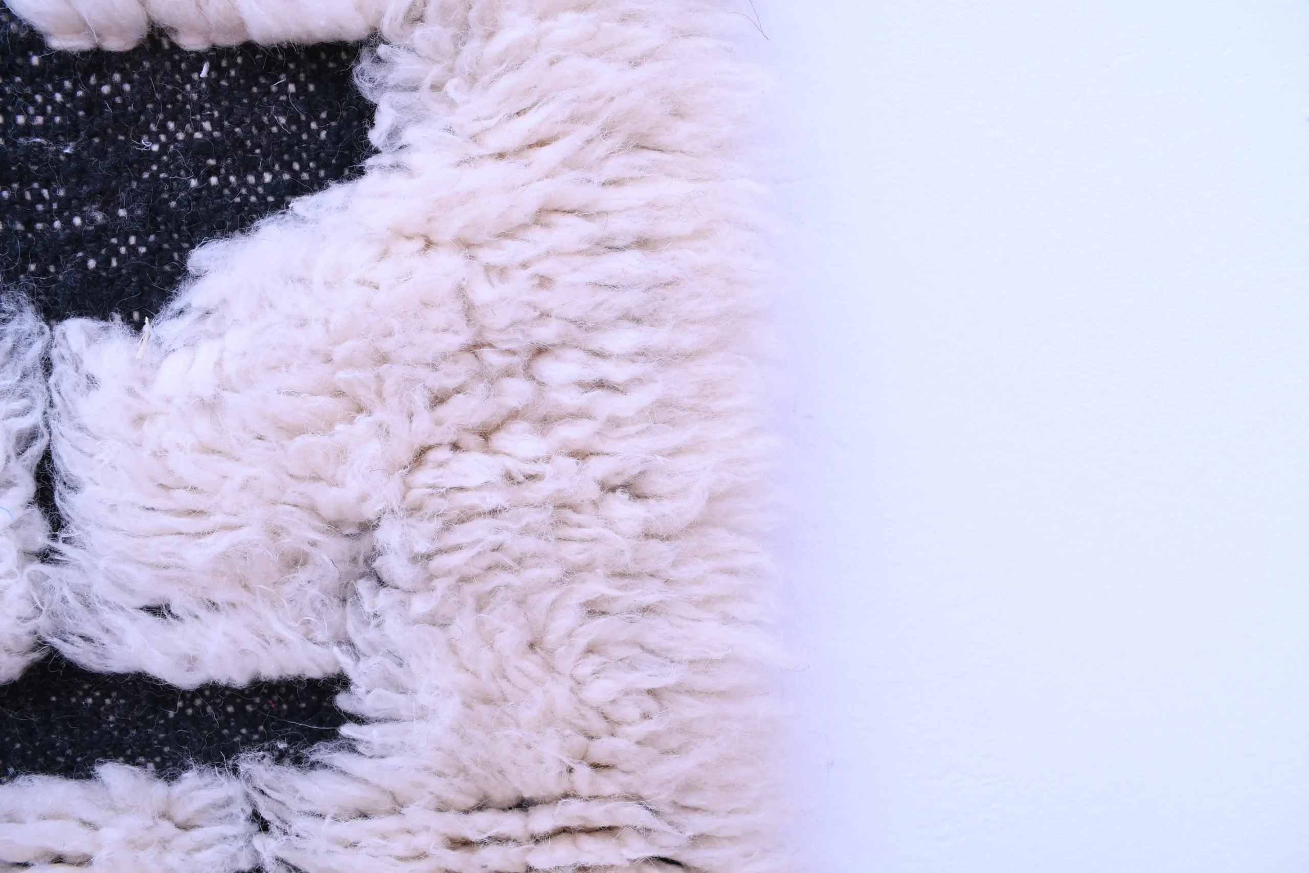 Luxurious Mrirt Moroccan Wool Rug 250x190 cm - Handmade Geometric Design - 画像7