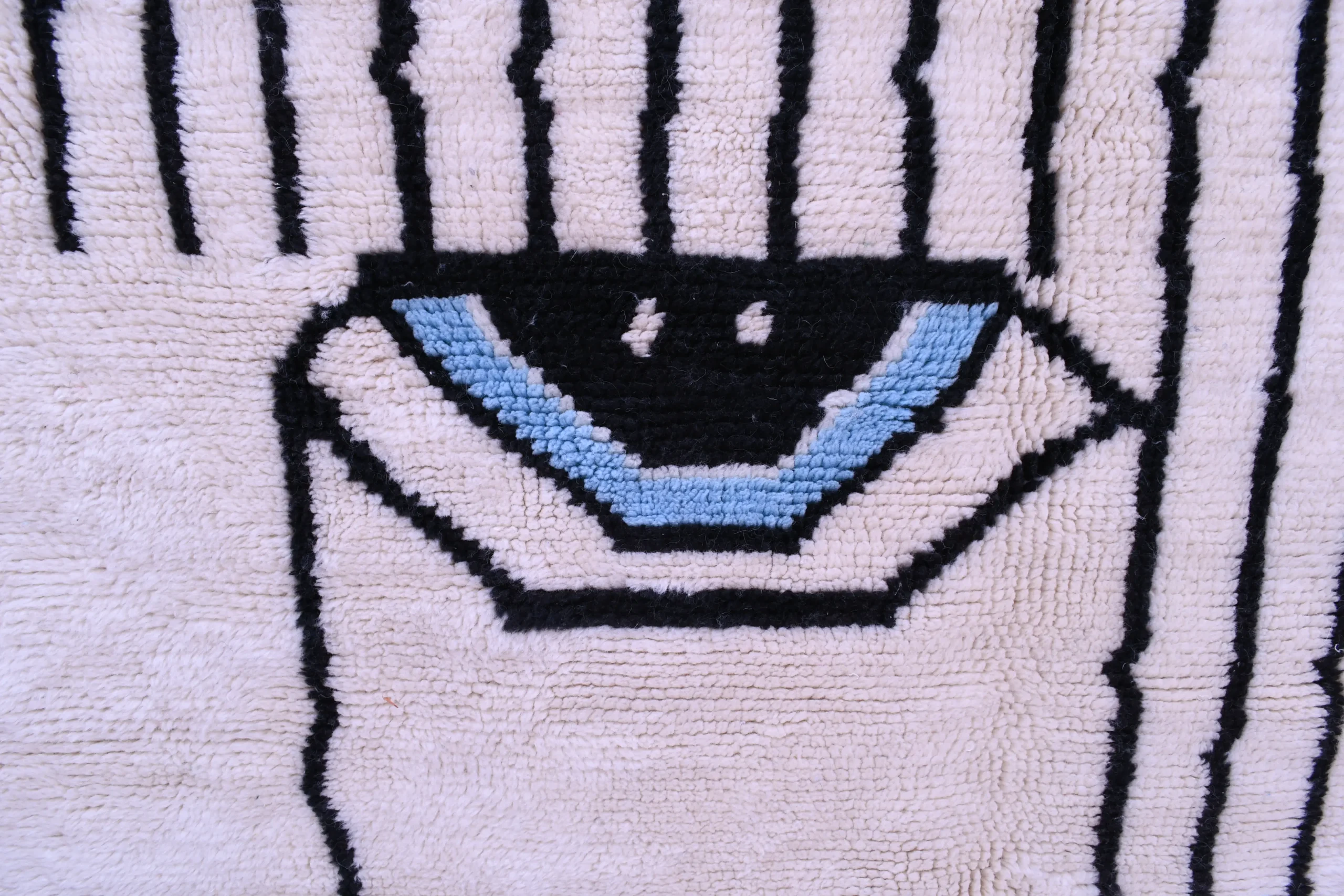 Modern Moroccan Wool Rug 180x240cm - Unique Face Design, Handmade Art - Image 3